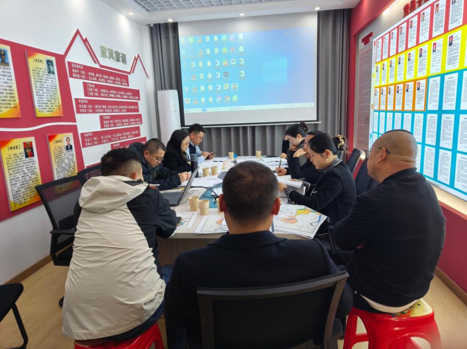 中國高新院妙筆繪藍圖 易家渡鎮擘畫鄉村振興新畫卷